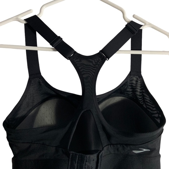 🖤Brooks 34C (32 DD) Black Adjustable Racerback Run Sports Bra 🖤 - Picture 5 of 14